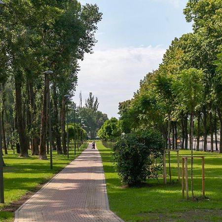 Apartament Жд Вокзал Пр Победы 67-В Метро Нивки Парк Шулявка Kijów Zewnętrze zdjęcie